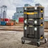 DEWALT DWST83345-1 skrzynia TSTAK 2,0 II uch.krótki DEWALT DWST83345-1 skrzynia TSTAK 2,0 II uch.krótki
