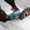 Makita GA9040R szlifierka kątowa 230 mm 2600 W z łagodnym rozruchem Makita GA9040R szlifierka kątowa 230 mm 2600 W z łagodnym rozruchem