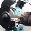 Makita GB602W szlifierka stołowa 150 mm 250 W z oświetleniem Makita GB602W szlifierka stołowa 150 mm 250 W z oświetleniem