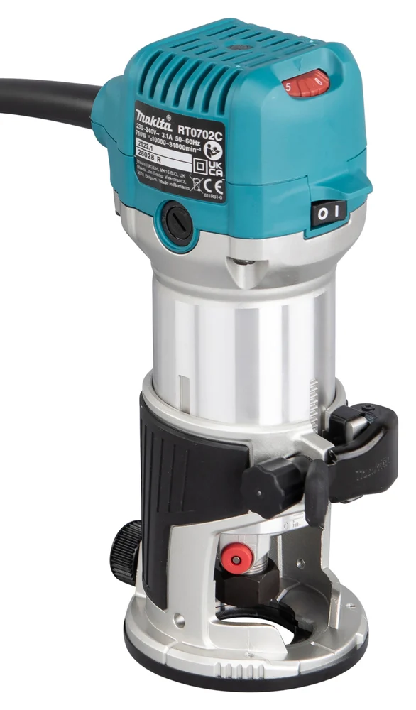 Makita RT0702C frezarko-wycinarka 710 W tuleje 6 i 8 mm