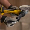 Stanley SFMCG700B-XJ szlifierka kątowa akumulatorowa 125 mm V20 18 V