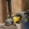 Stanley SFMCG700B-XJ szlifierka kątowa akumulatorowa 125 mm V20 18 V