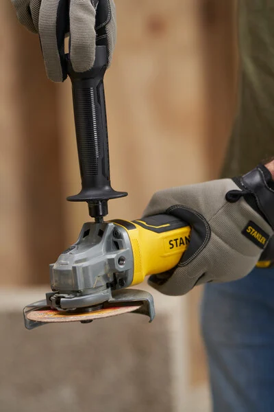Stanley SFMCG700B-XJ szlifierka kątowa akumulatorowa 125 mm V20 18 V